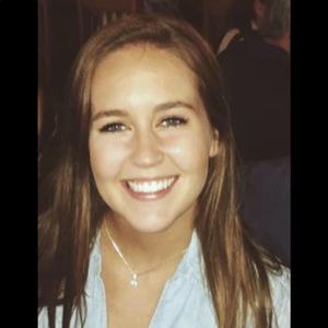 Meet your Posher, Leah